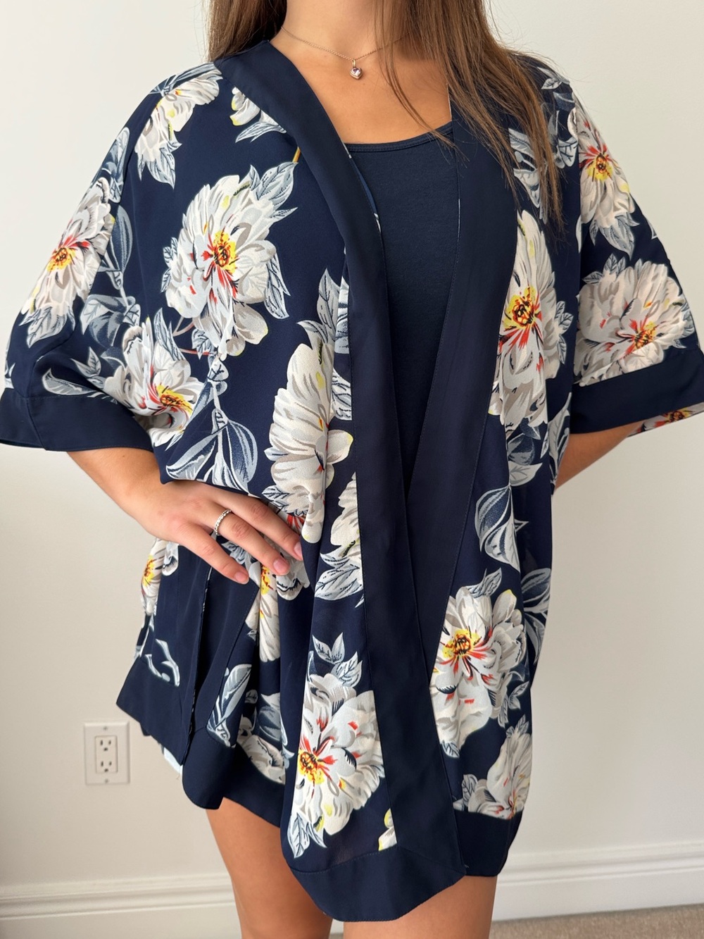 Vince Camuto Kimono Cover Up O/S